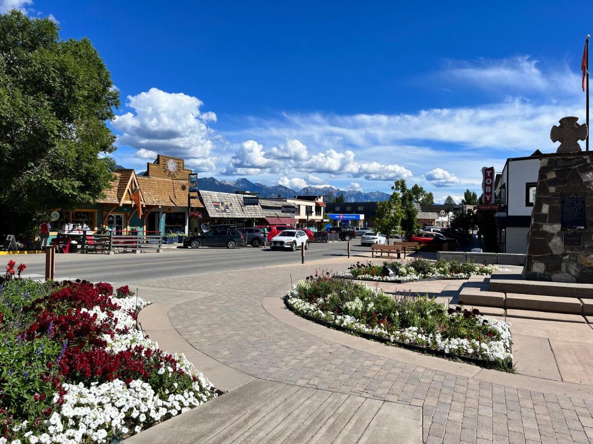 Perfect Base Invermere 3Bd Townhouse Mt Views With Garage エクステリア 写真